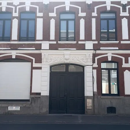 Apartment Two-bedroom Near Center And Metro Tourcoing